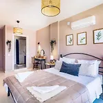 Celeste Villa *