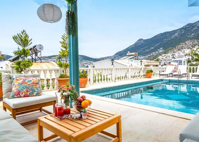 Celeste Villa Eskiomerler